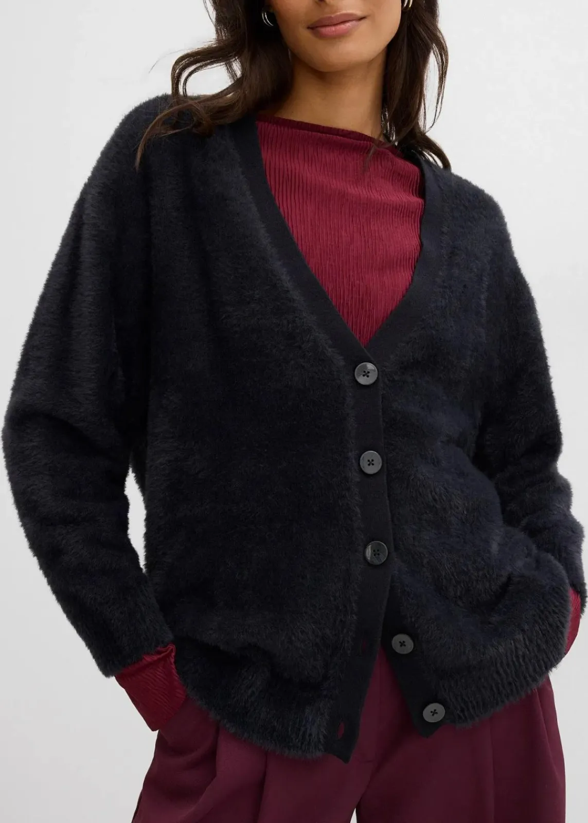 bonprix Pullover & Strickjacken|Strickmode^Strickjacke aus Viskose-Mix schwarz