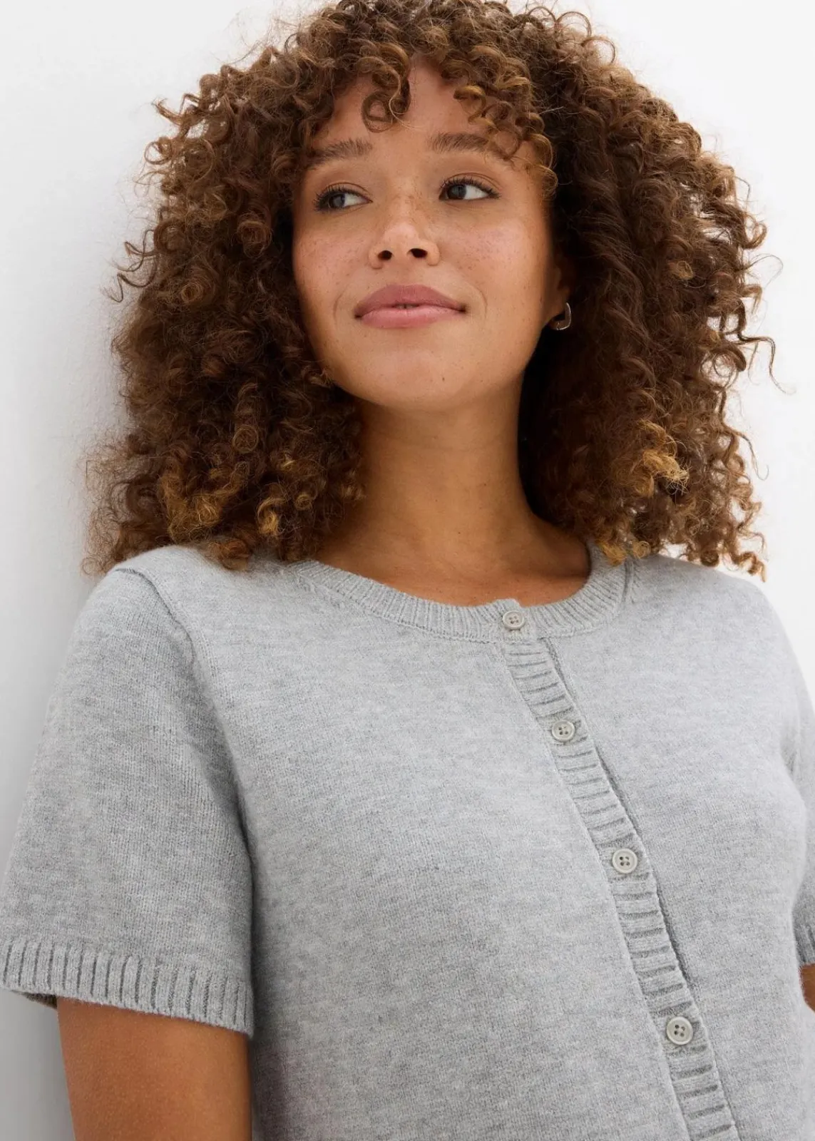 bonprix Bekleidung·Umstandsmode|Nachhaltigere Materialien^Strickjacke, Kurzarm hellgrau meliert meliert