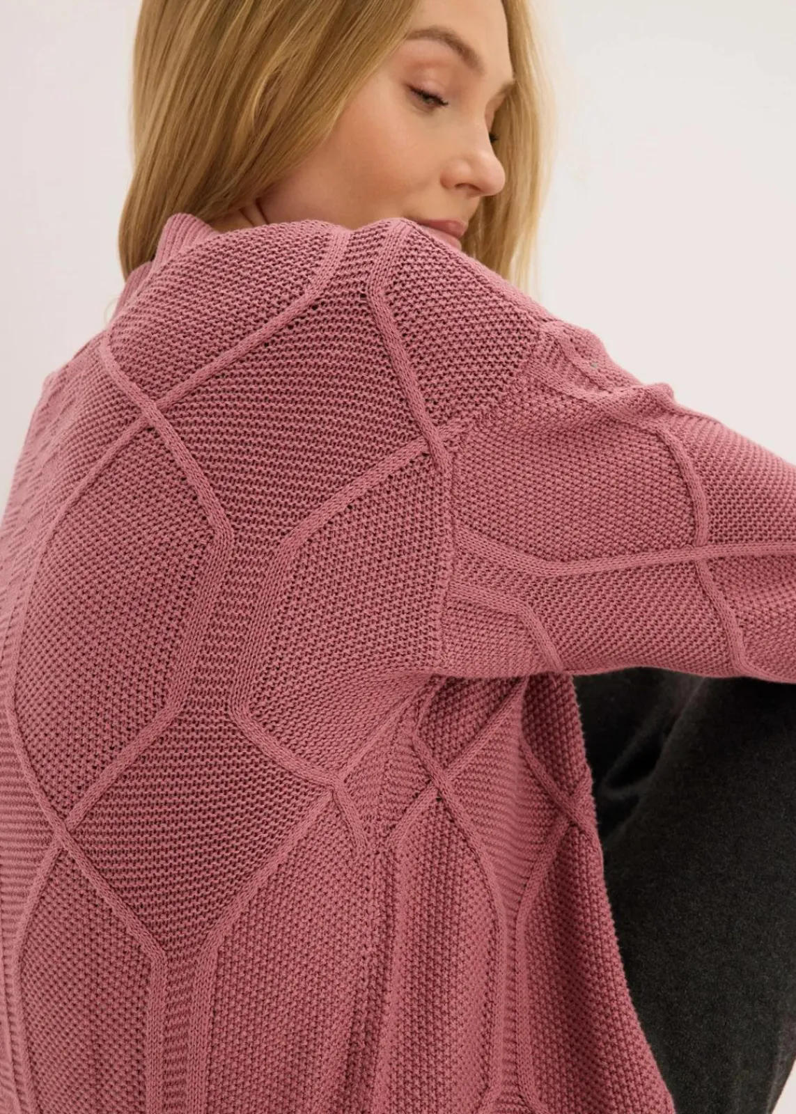 bonprix Pullover & Strickjacken|Strickmode^Strickjacke mit Zopfmuster softbeere
