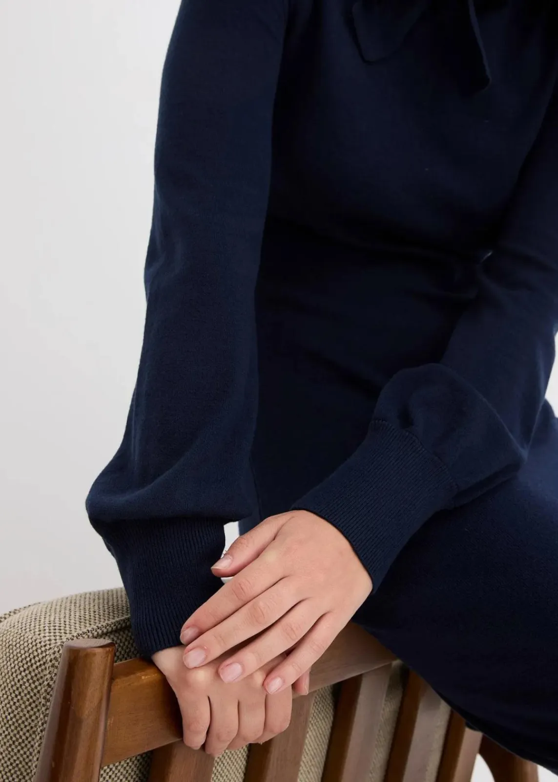 bonprix Bekleidung·Umstandsmode|Strickmode^Strickkleid aus fließendem Viskose-Mix dunkelblau