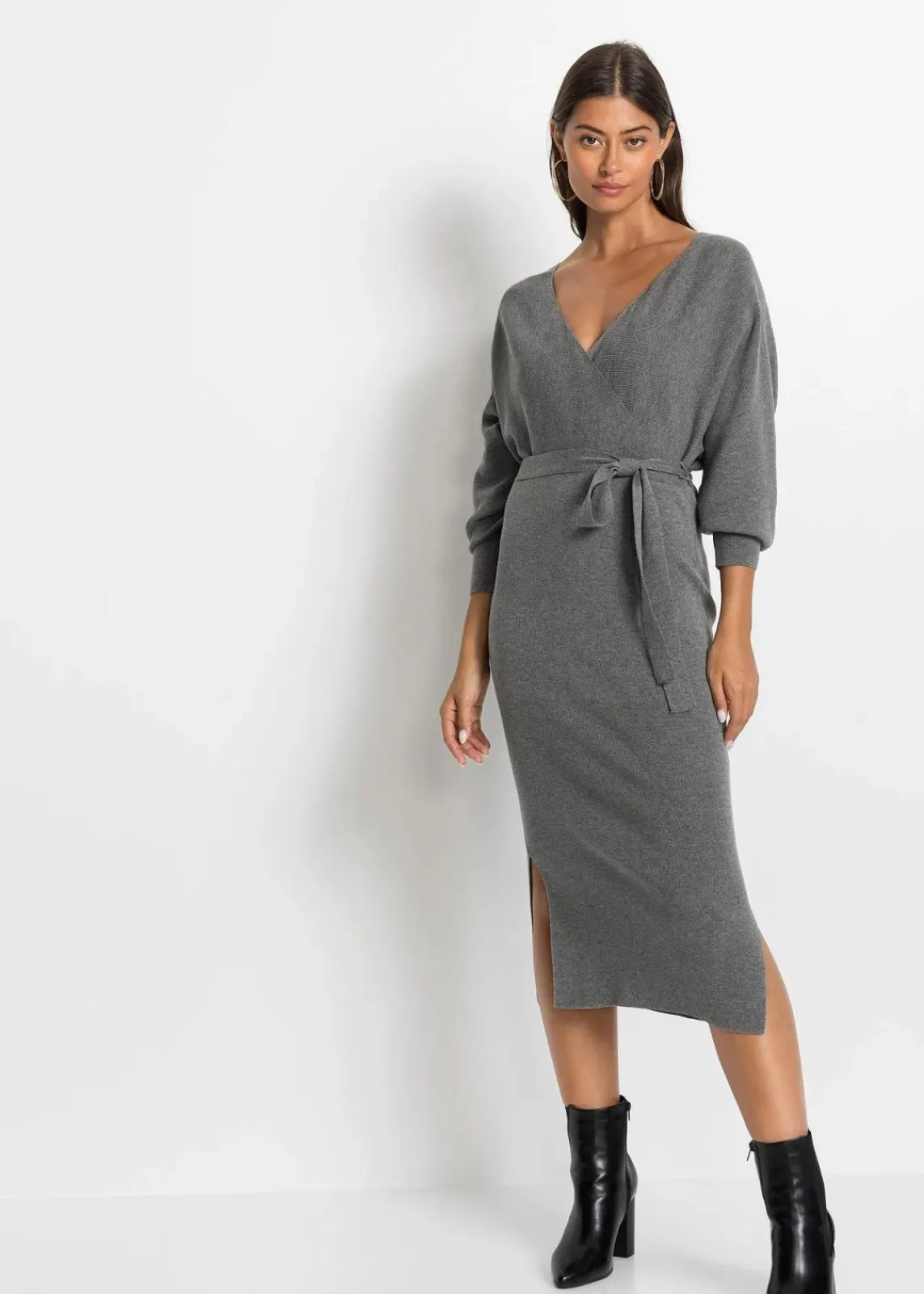 bonprix Kleider|Strickmode^Strickkleid aus fließendem Viskose-Mix anthrazit meliert