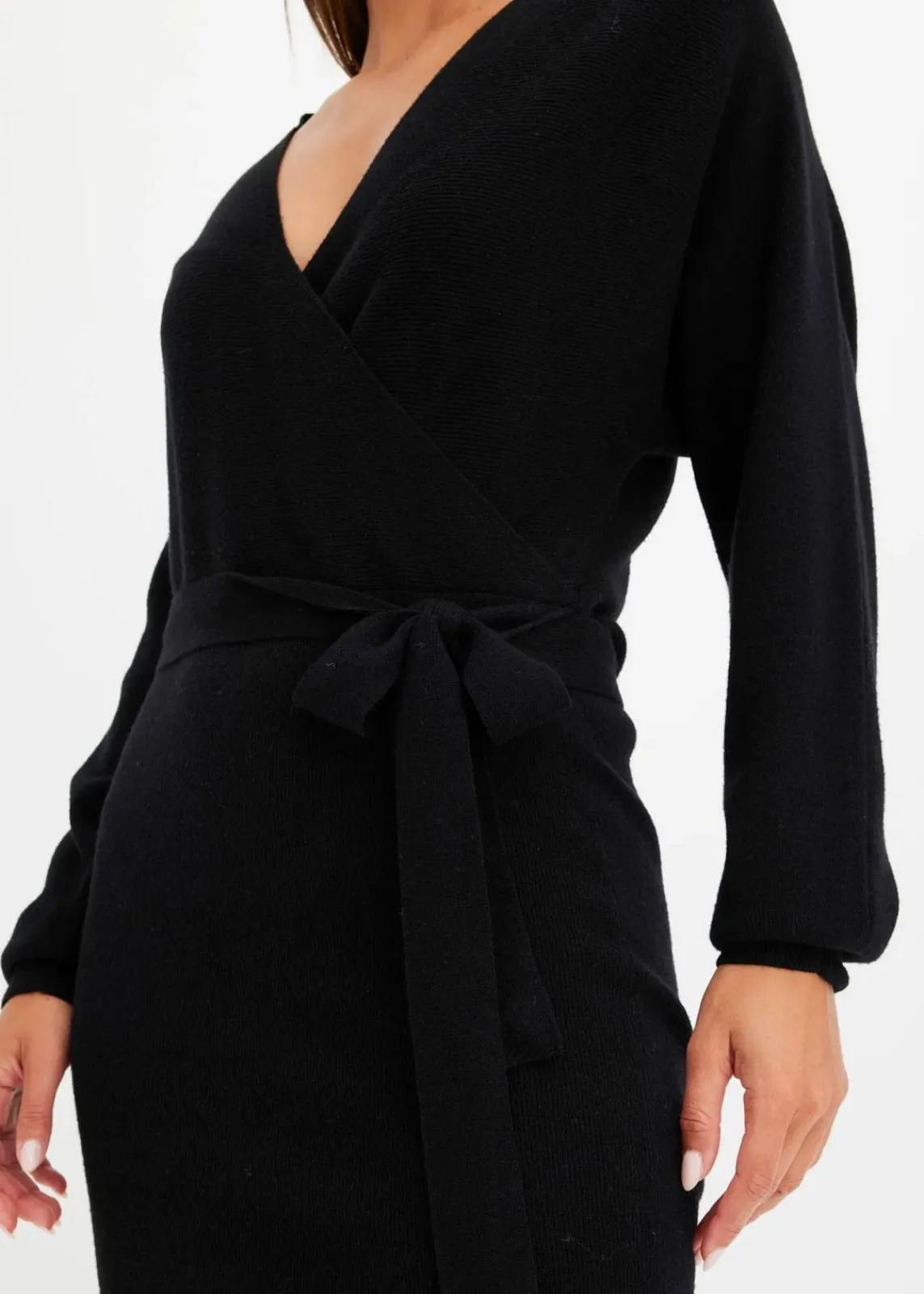 bonprix Kleider|Strickmode^Strickkleid aus fließendem Viskose-Mix schwarz