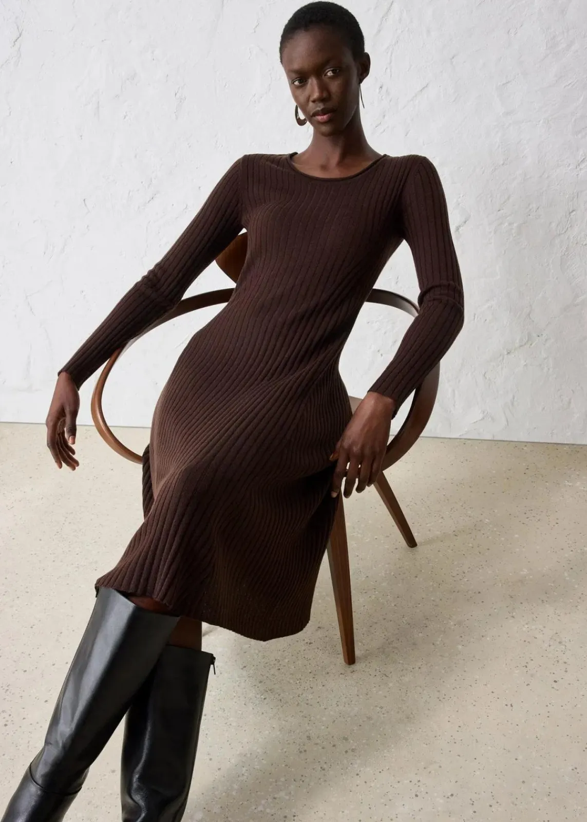 bonprix Kleider|Strickmode^Strickkleid aus Merinowolle dunkelbraun