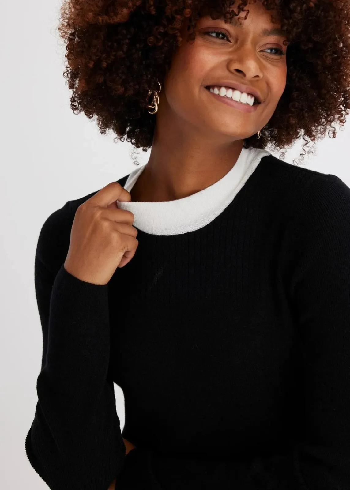 bonprix Strickmode|Kleider^Strickkleid aus Viskose-Mix schwarz/weiß