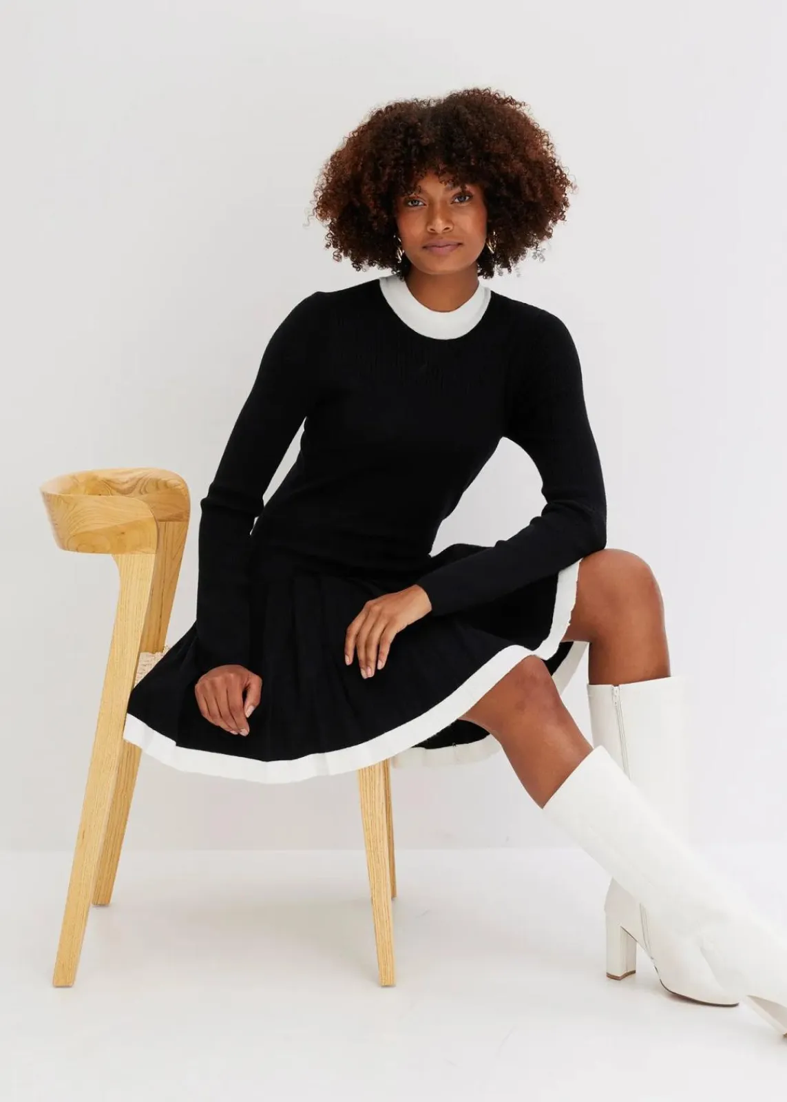 bonprix Strickmode|Kleider^Strickkleid aus Viskose-Mix schwarz/weiß