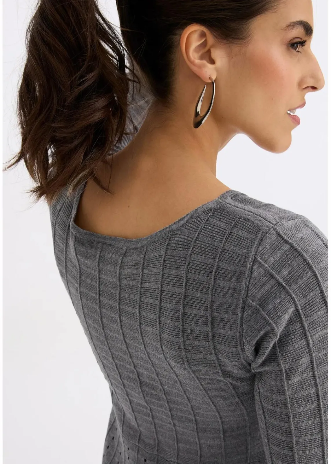bonprix Bekleidung·Umstandsmode|Strickmode^Strickkleid aus weichem Viskose-Mix grau meliert/schwarz