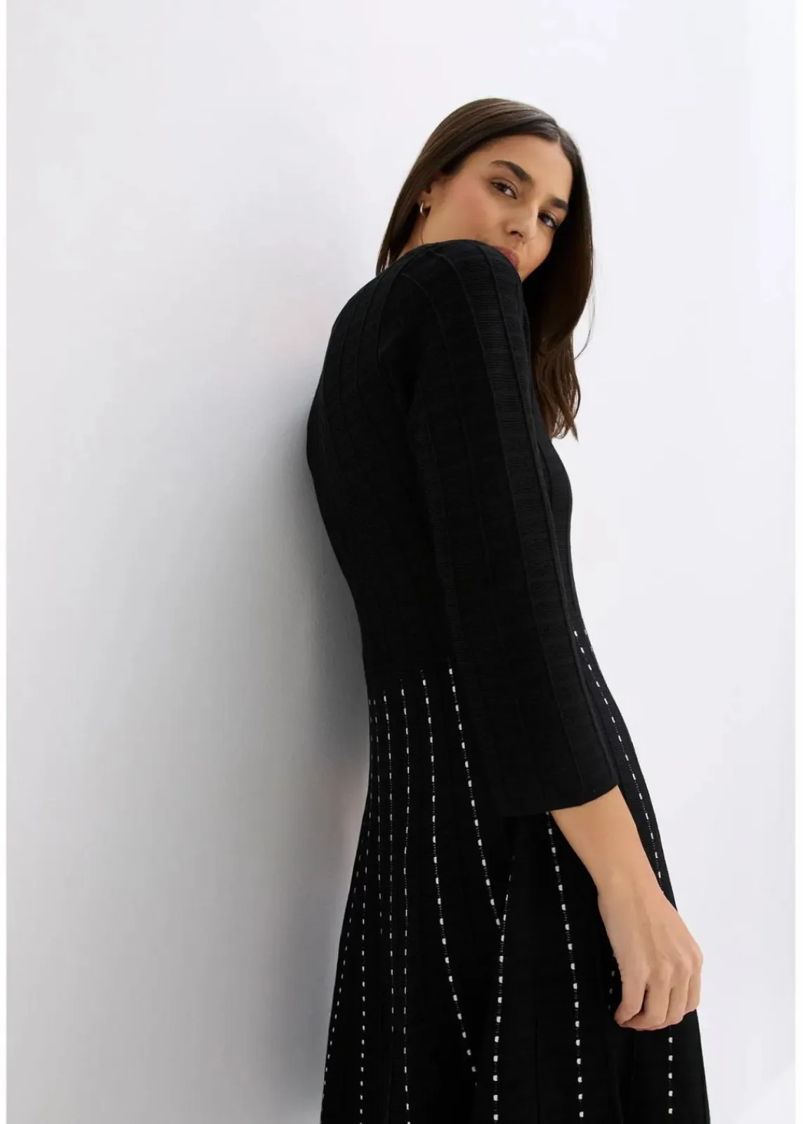 bonprix Kleider|Bekleidung·Pullover & Strickjacken^Strickkleid aus weichem Viskose-Mix schwarz/weiß