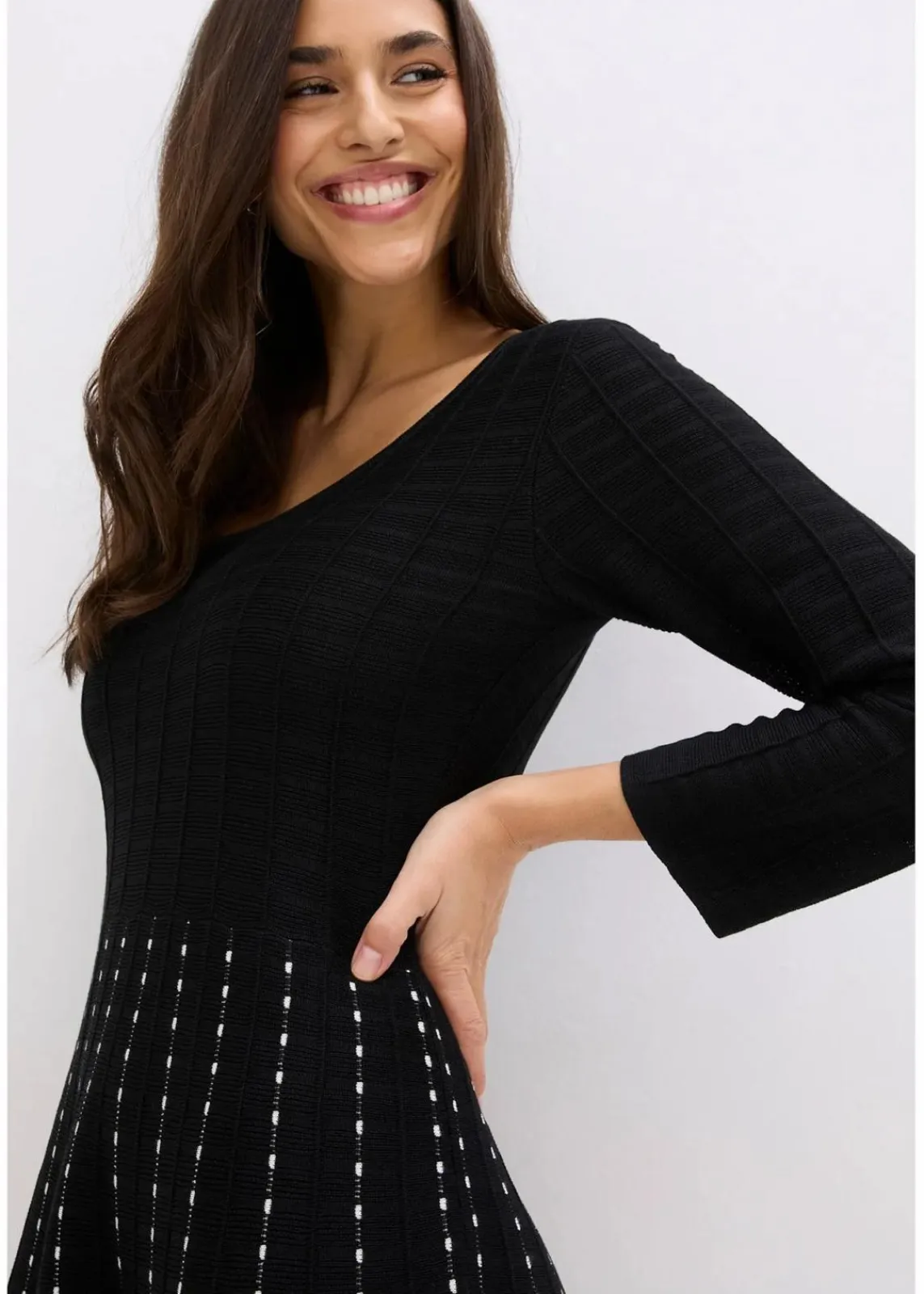 bonprix Kleider|Bekleidung·Pullover & Strickjacken^Strickkleid aus weichem Viskose-Mix schwarz/weiß