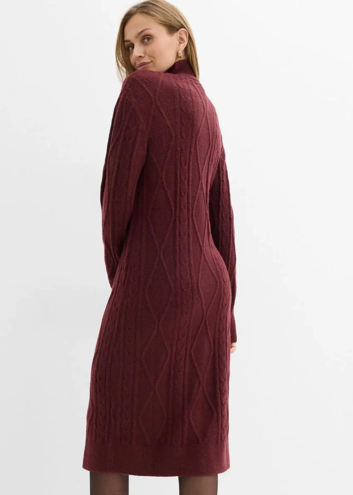 bonprix Kleider|Strickmode^Strickkleid aus Zopfstrick dunkelbeere