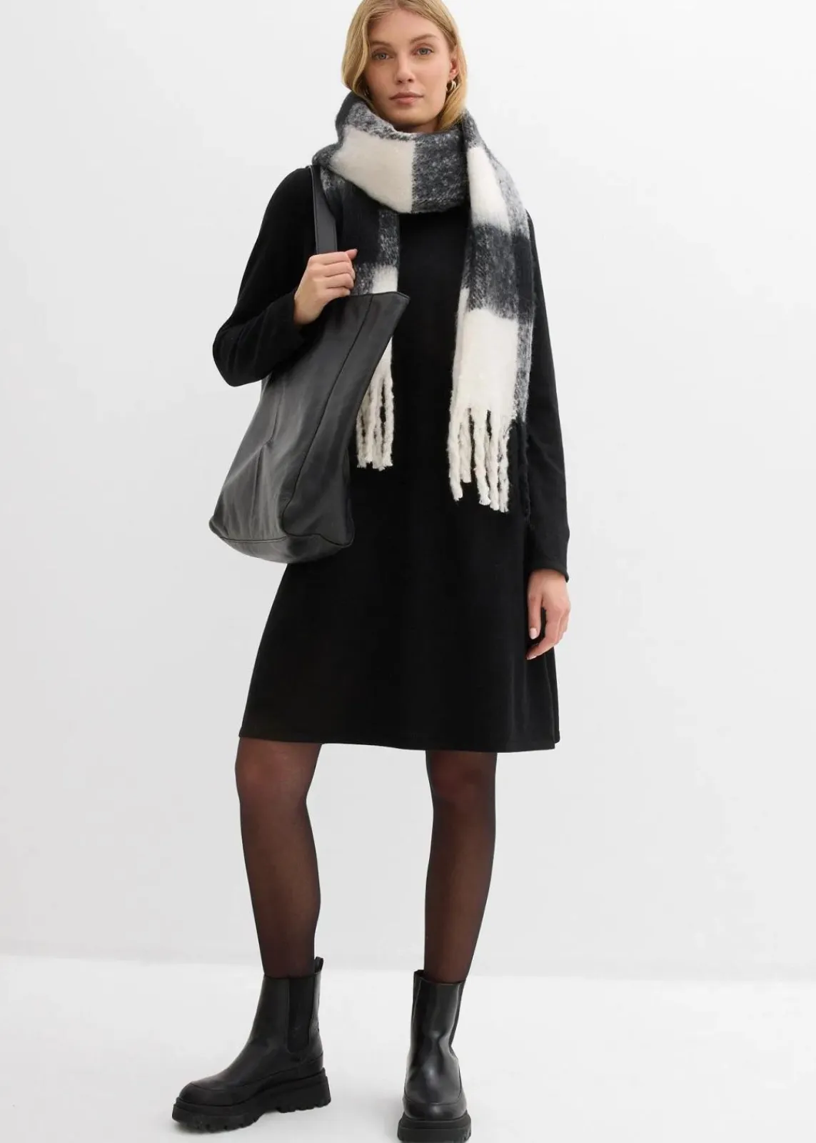 bonprix Bekleidung·Umstandsmode|Strickmode^Strickkleid in A-Linie schwarz