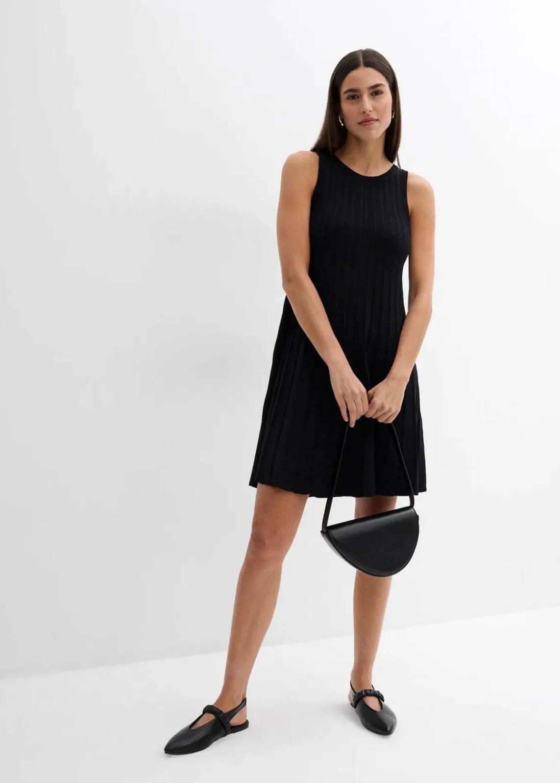 bonprix Kleider|Strickmode^Strickkleid in A-Linie aus Viskose-Mix schwarz
