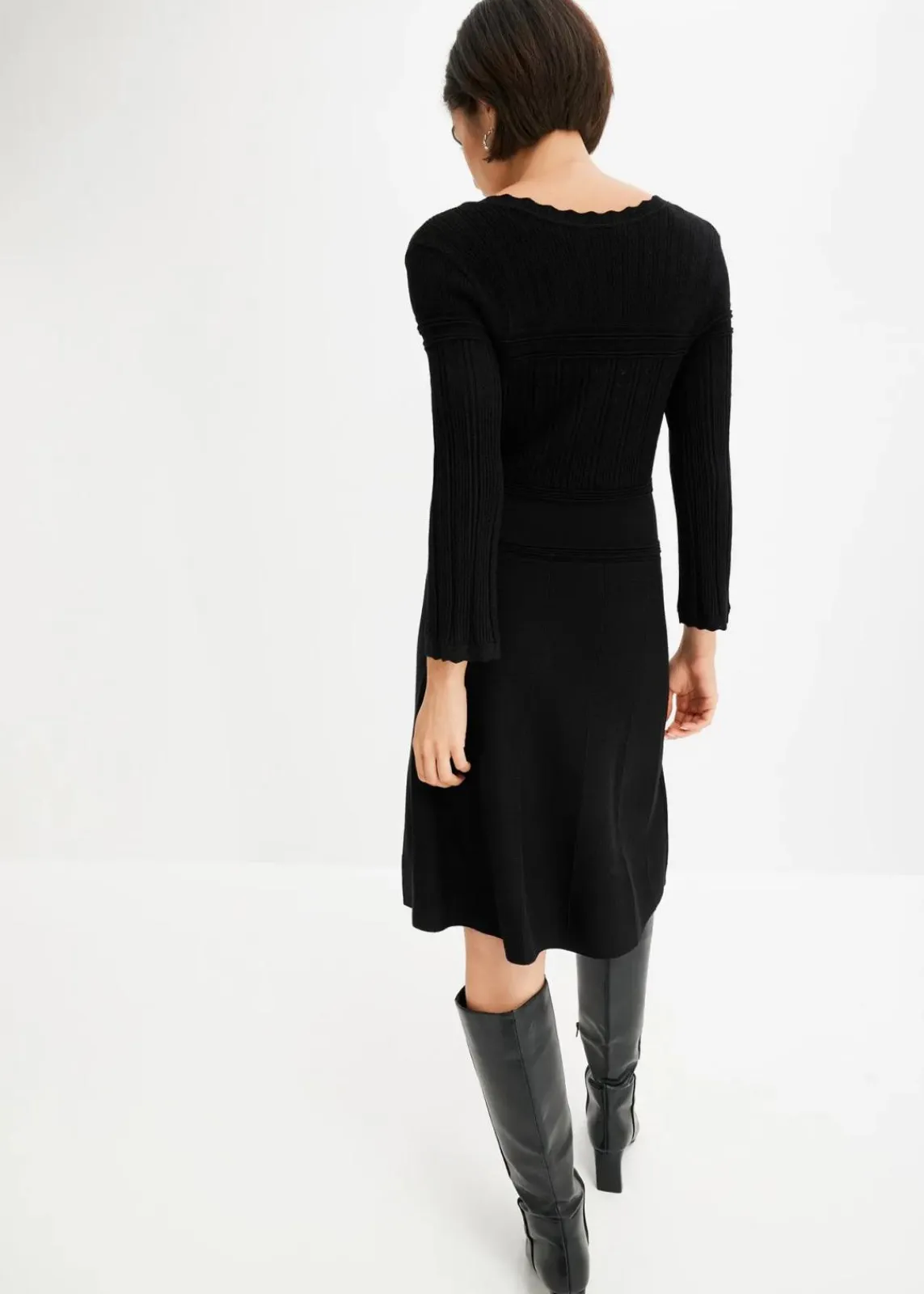 bonprix Bekleidung·Umstandsmode|Strickmode^Strickkleid mit Ajourmuster schwarz
