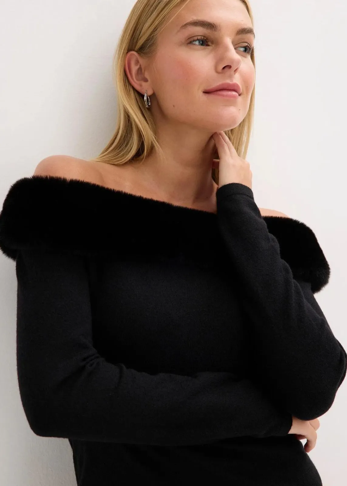 bonprix Bekleidung·Umstandsmode|Bekleidung·Pullover & Strickjacken^Strickkleid mit Fellimitat-Besatz schwarz