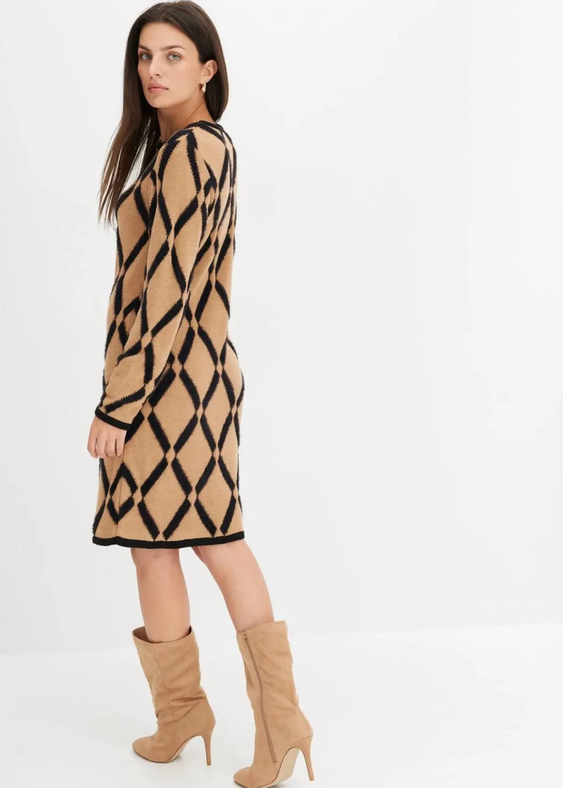 bonprix Bekleidung·Umstandsmode|Strickmode^Strickkleid mit Rautenmuster aus Federgarn hellbraun/schwarz kariert