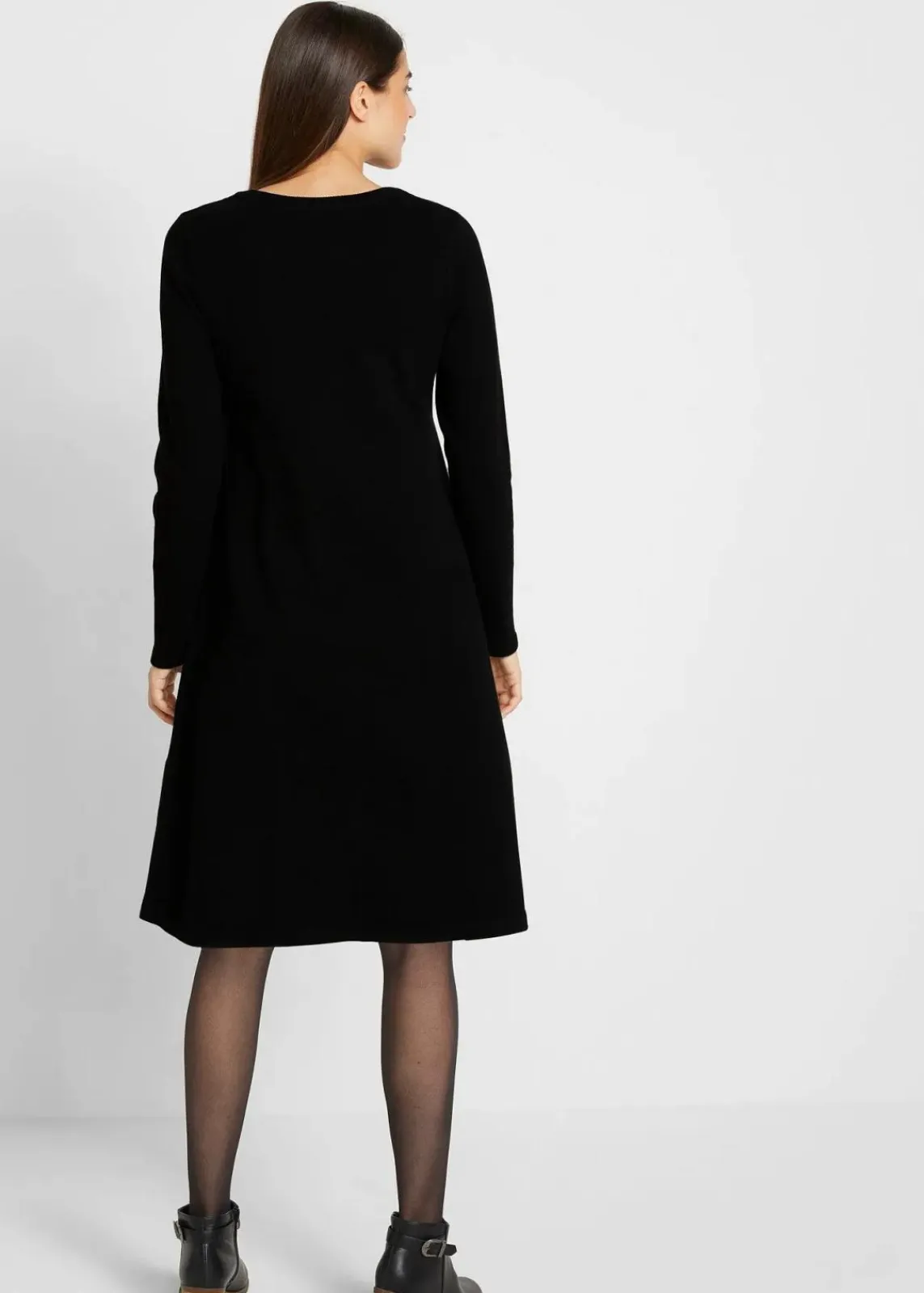 bonprix Bekleidung·Umstandsmode|Kleider^Strickkleid mit recycelter Baumwolle schwarz
