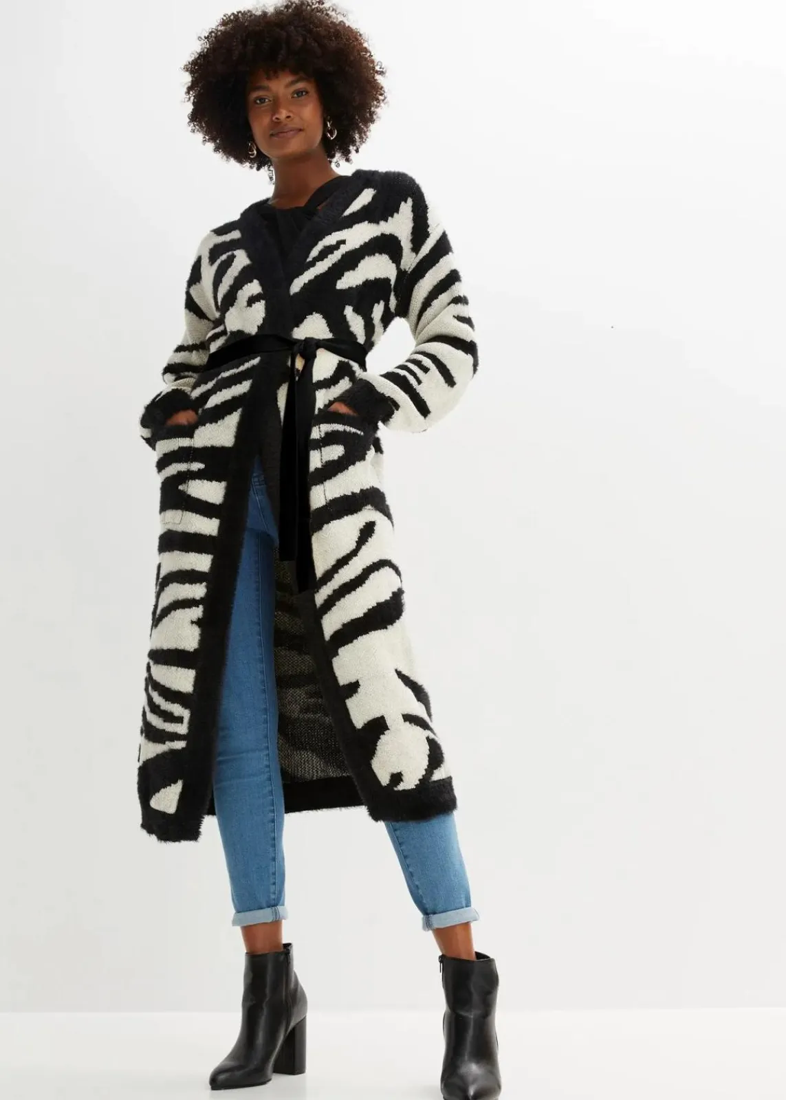 bonprix Bekleidung·Umstandsmode|Strickmode^Strickmantel beige/schwarz zebra bedruckt