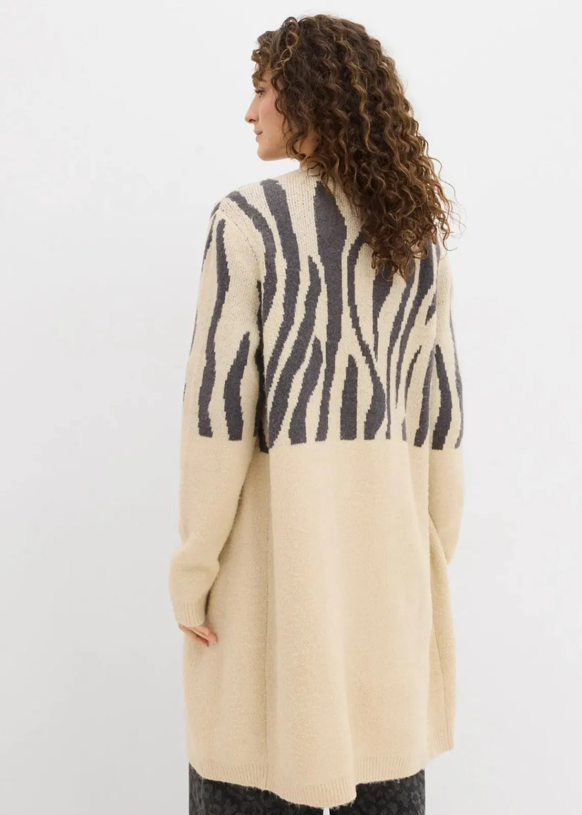 bonprix Pullover & Strickjacken|Bekleidung·Jeans^Strickmantel mit Zebra Druck hellsand/anthrazit zebra