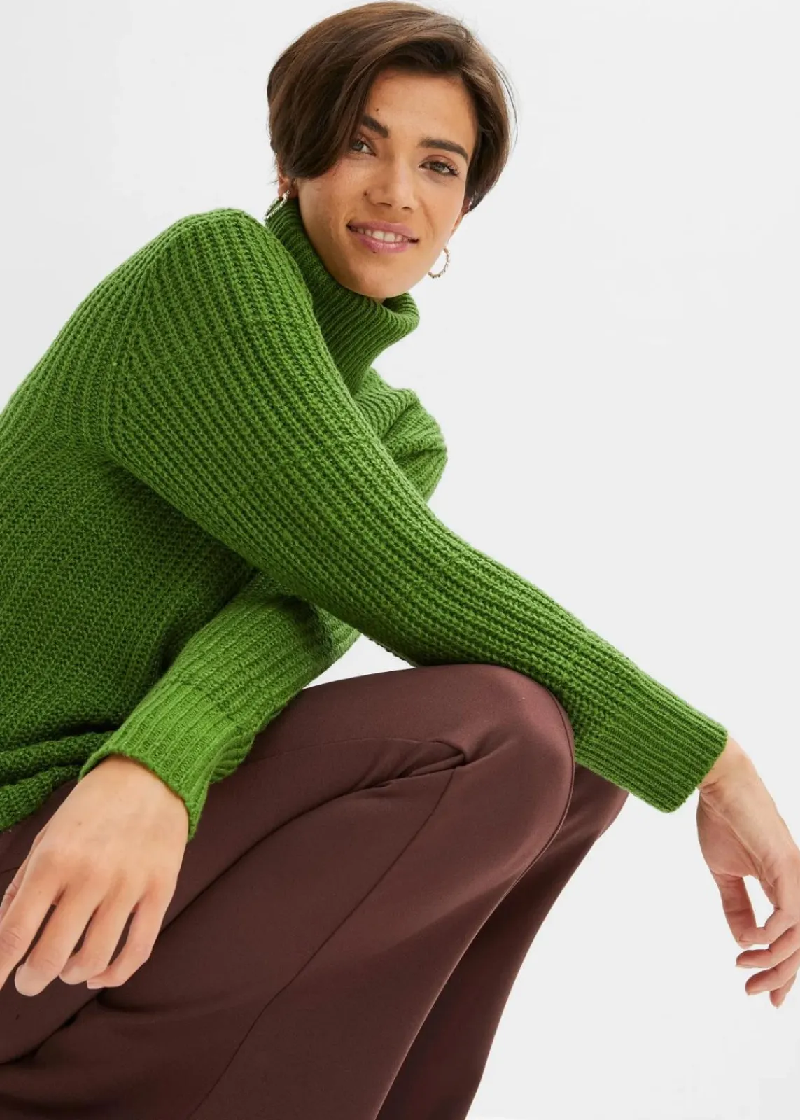 bonprix Bekleidung·Umstandsmode|Strickmode^Strickpullover mit Rollkragen forstgrün