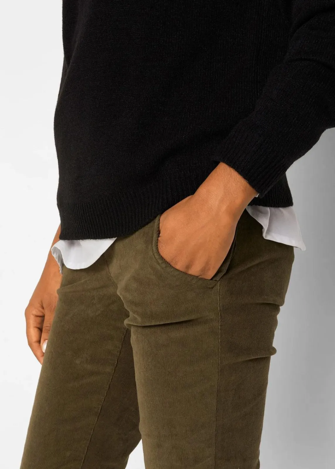 bonprix Pullover & Strickjacken|Basics^Strick-Pullover mit Rundhals-Ausschnitt schwarz