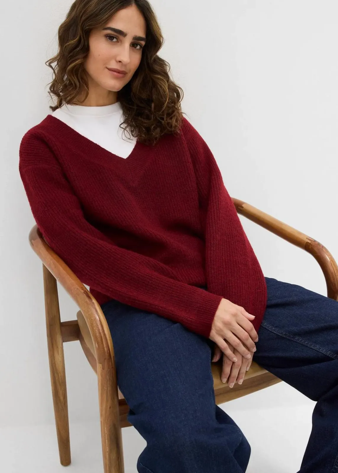 bonprix Bekleidung·Umstandsmode|Strickmode^Strickpullover mit tiefem V-Ausschnitt pflaumenrot/schwarz meliert