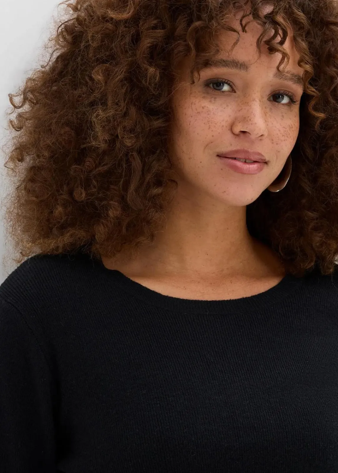 bonprix Bekleidung·Umstandsmode|Strickmode^Strickshirt mit Kontrastsaum schwarz/weiß