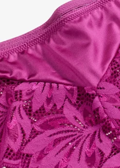 bonprix Höschen|Dessous^String Panty aus glänzendem Material dunkelfuchsia