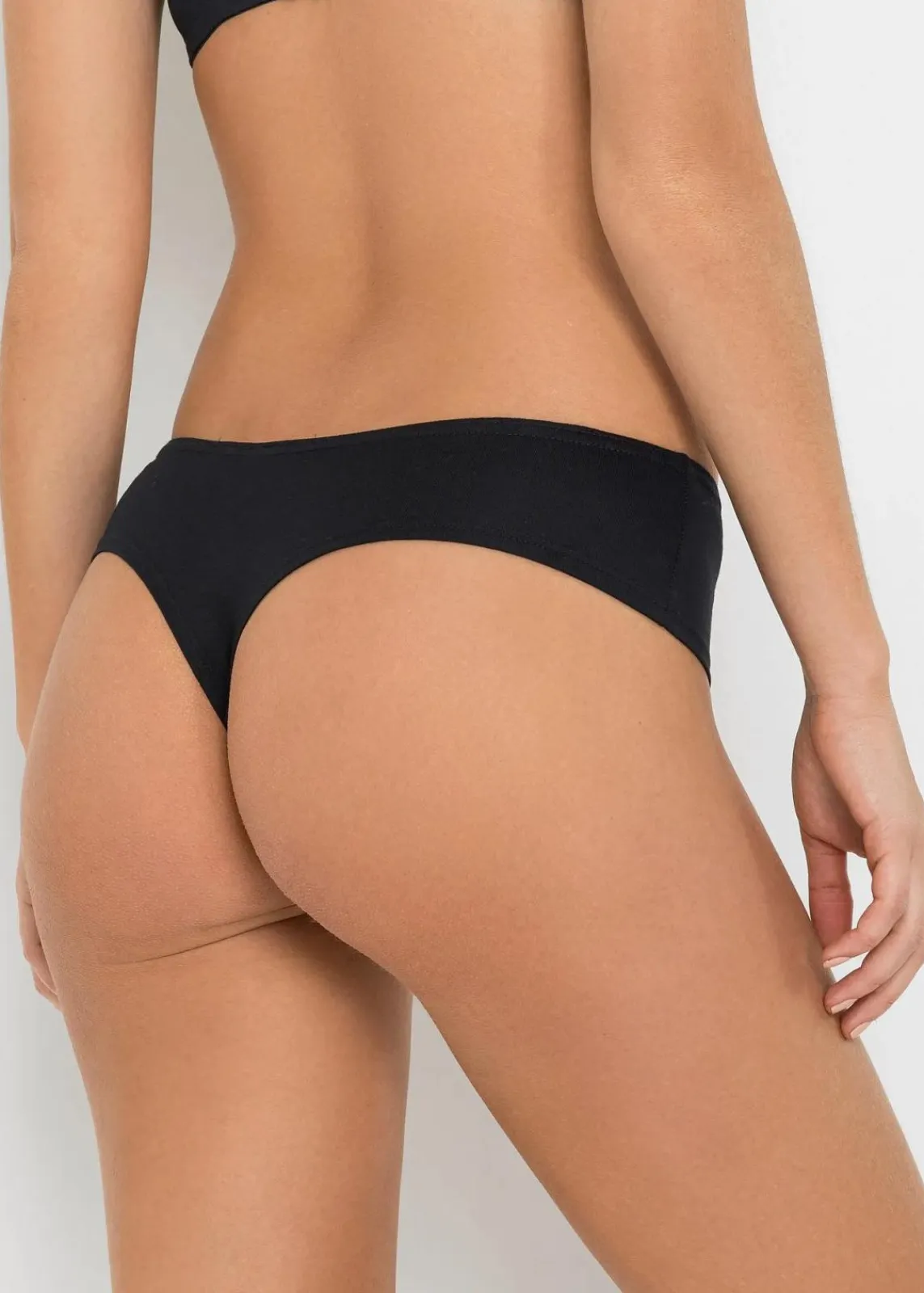 bonprix Wäsche·Baumwollunterwäsche|Wäsche·Höschen^String Panty mit komfortabler Baumwolle (4er Pack) schwarz