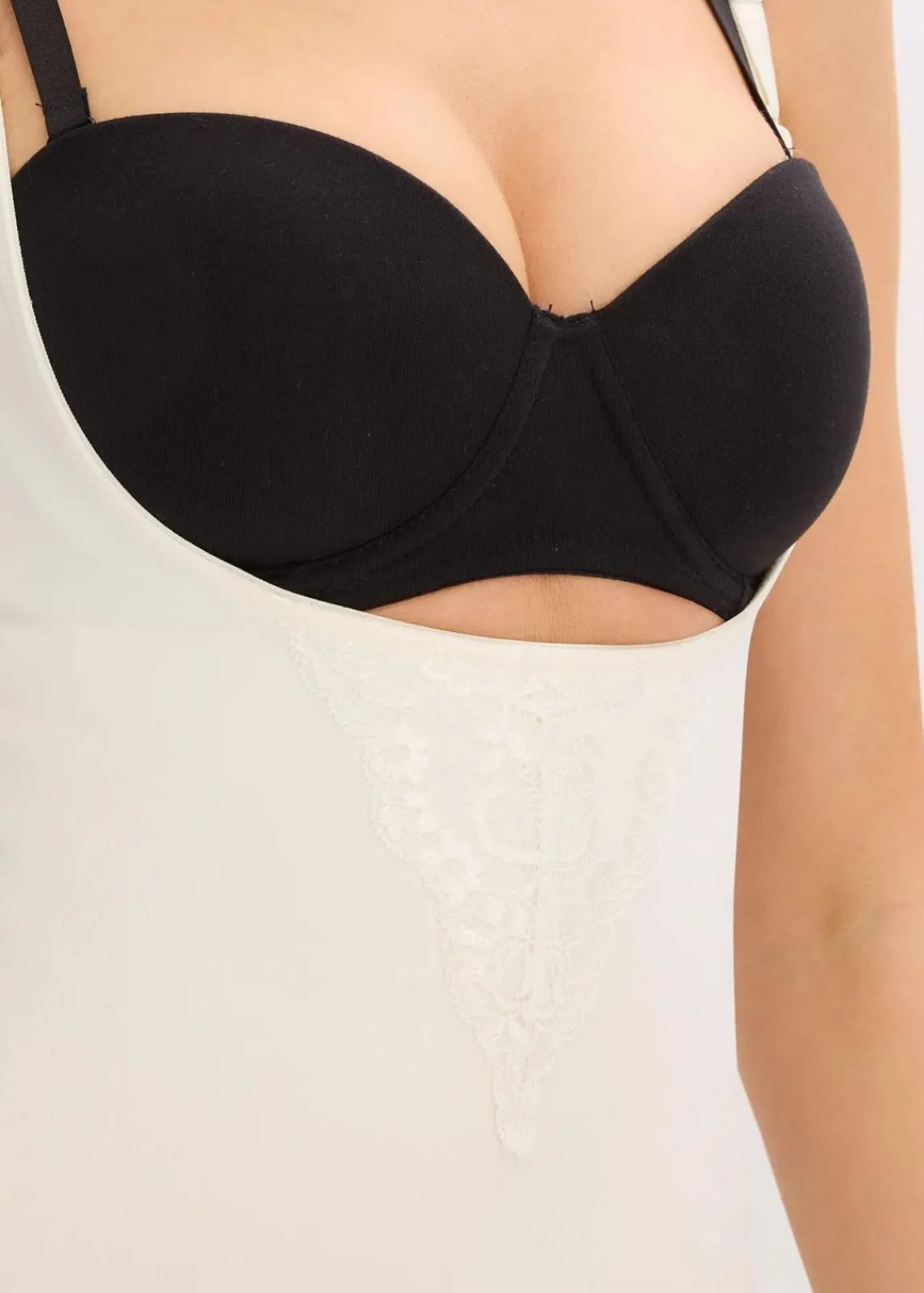 bonprix Shapewear|Bodies^Strong Shape Body wollweiß