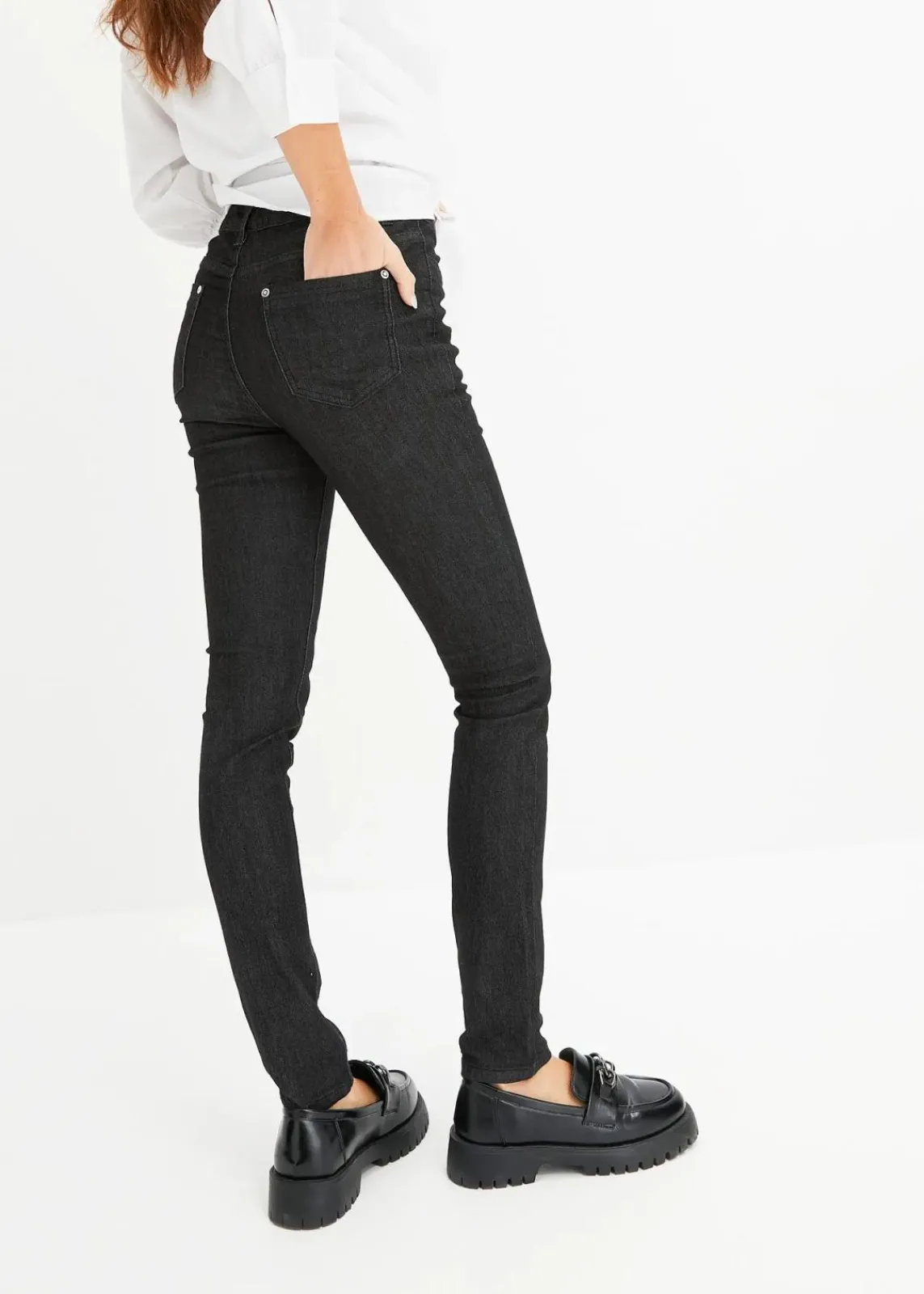bonprix Bekleidung·Shirts & Tops|Jeans^Super-Stretch-Jeans aus leichtem Material schwarz denim