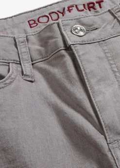 bonprix Jeans|Bekleidung·Shirts & Tops^Super-Stretch-Jeans aus leichtem Material grau denim