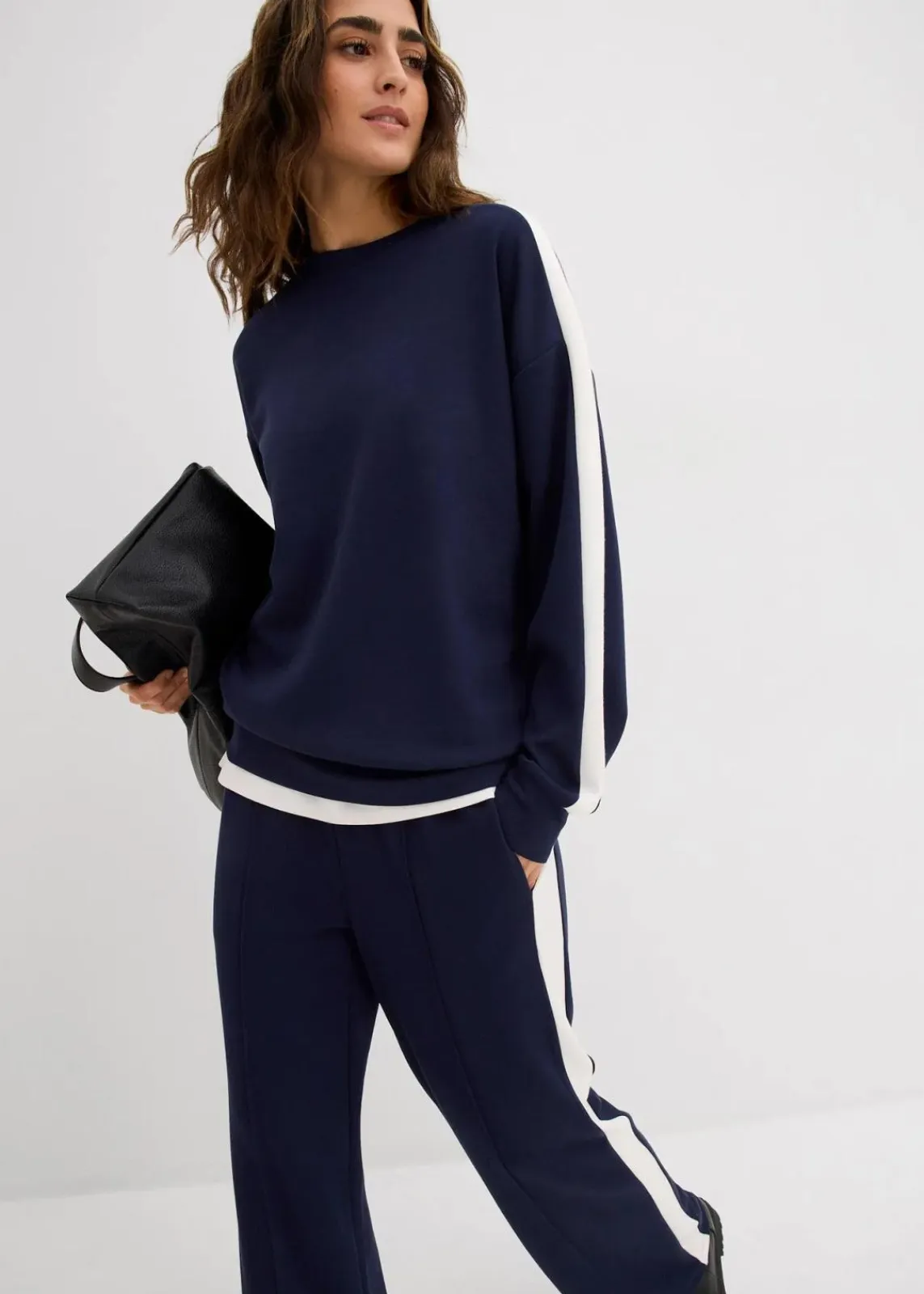 bonprix Hosen|Sweat^Sweathose aus Interlock-Qualität blau