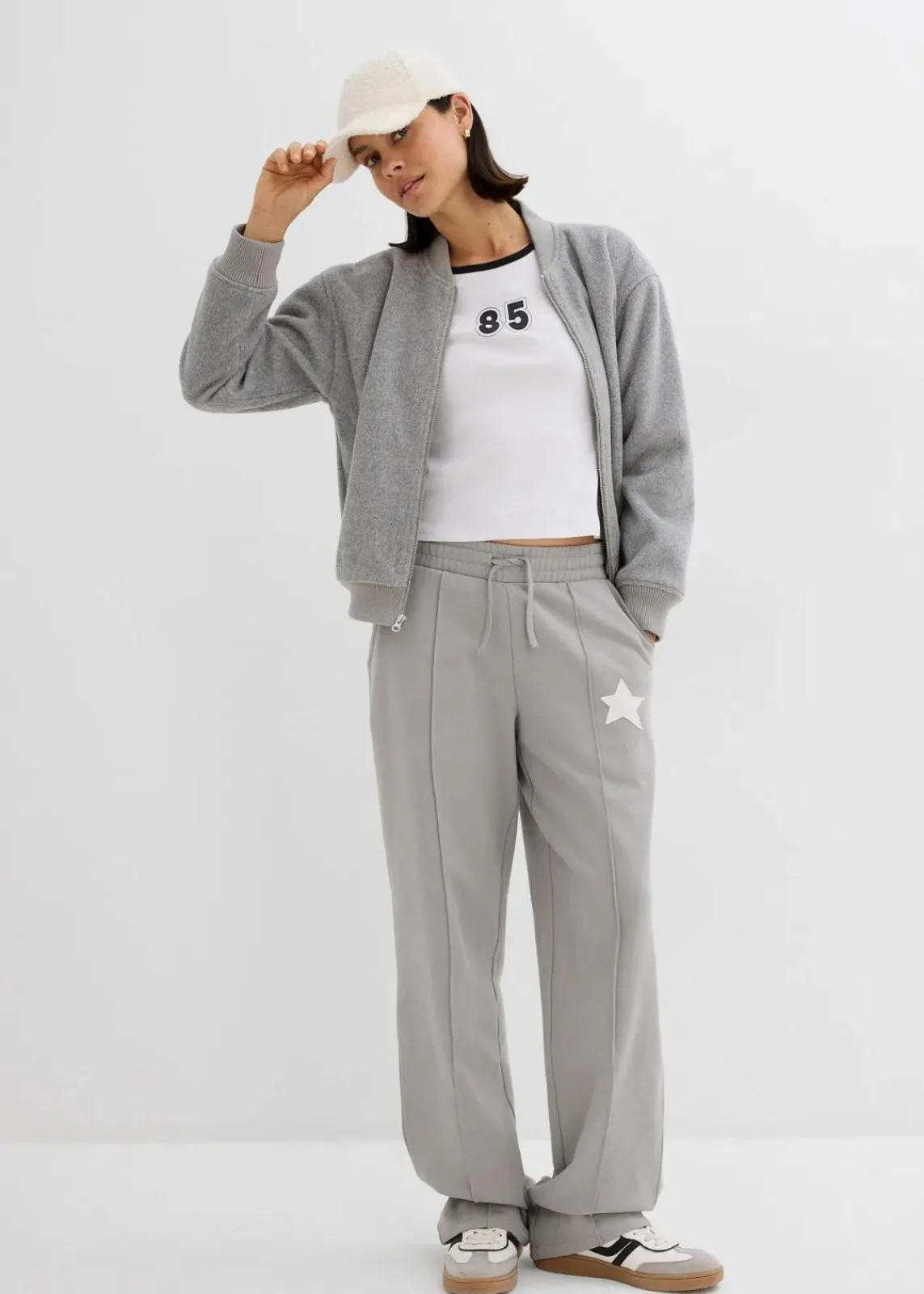 bonprix Sweat|Hosen^Sweathose aus reiner Bio-Baumwolle schattengrau/weiß bedruckt