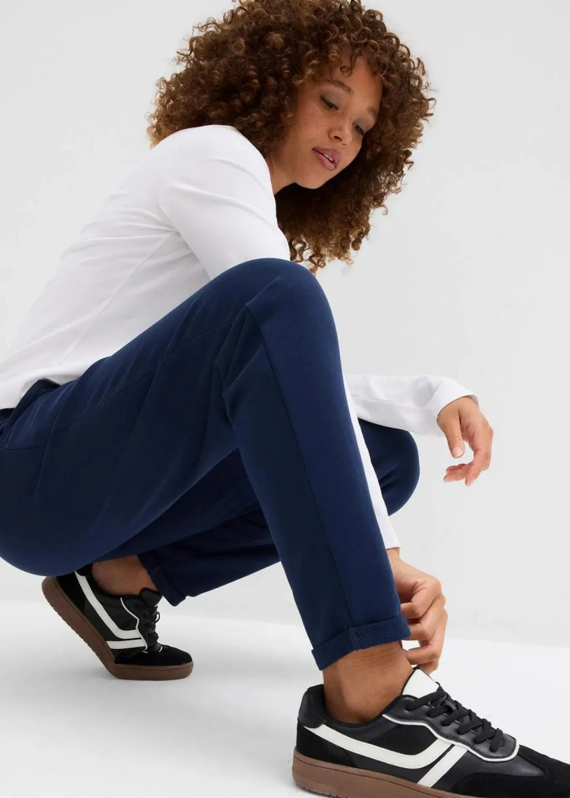 bonprix Hosen|Sweat^Sweathose mit Bequembund dunkelblau