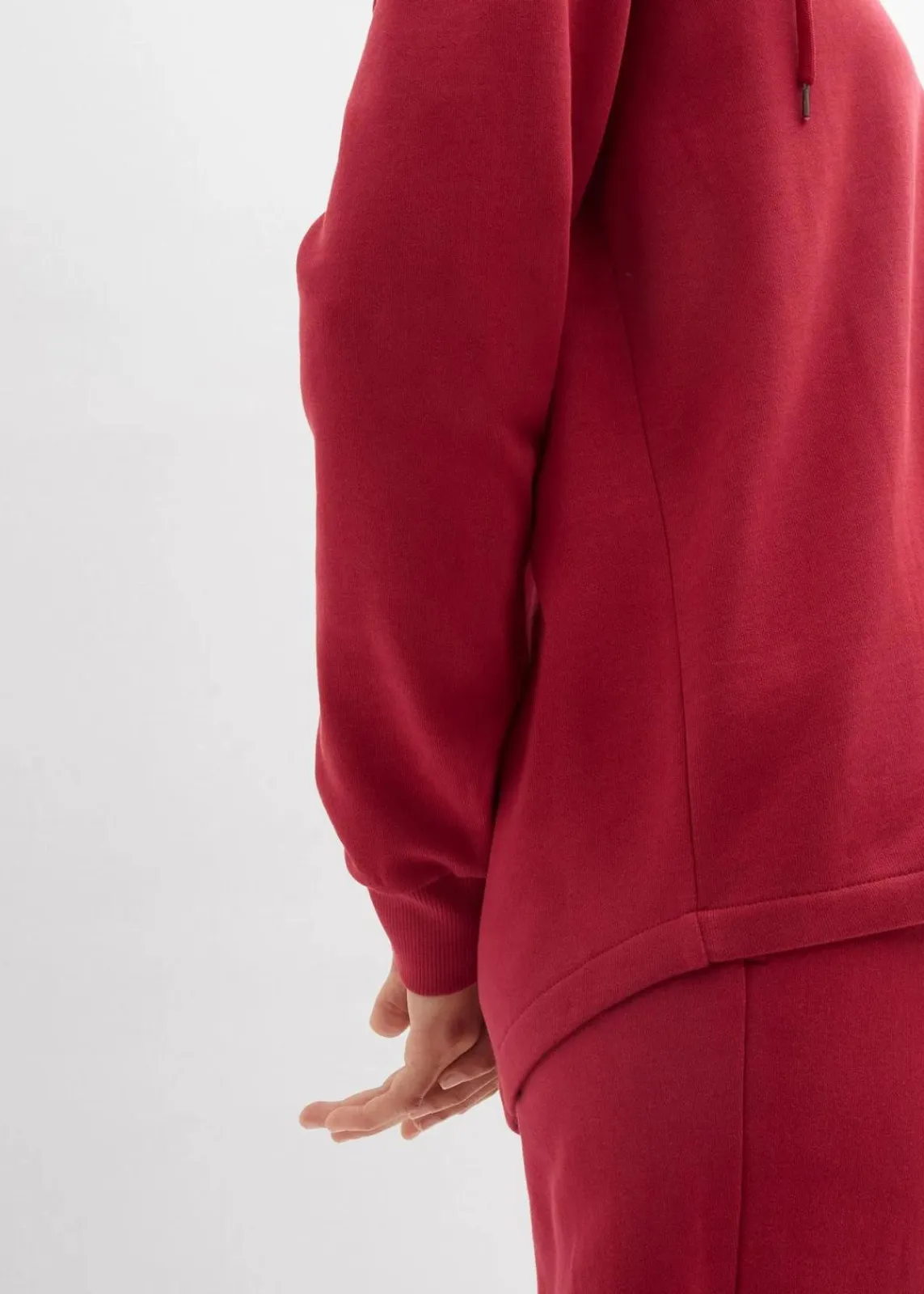 bonprix Sweat|Basics^Sweatjacke aus reiner Bio-Baumwolle kirschrot