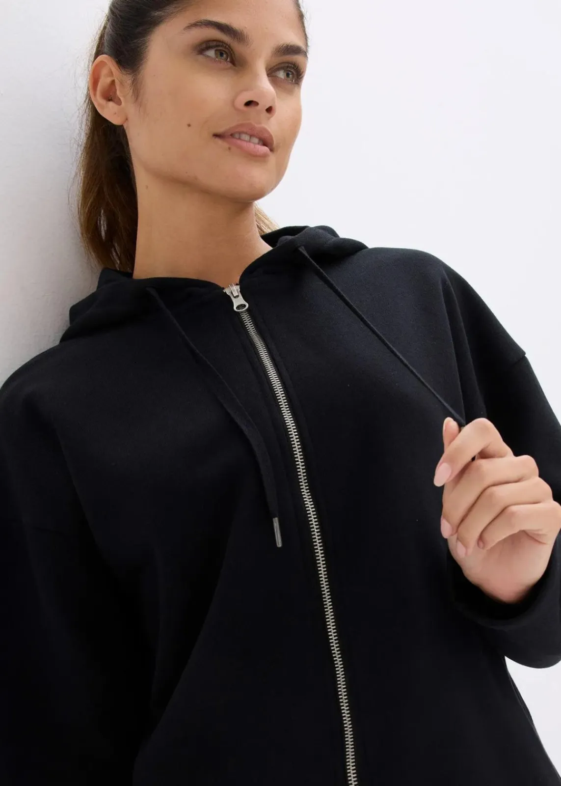 bonprix Sweat|Basics^Sweatjacke aus reiner Bio-Baumwolle schwarz