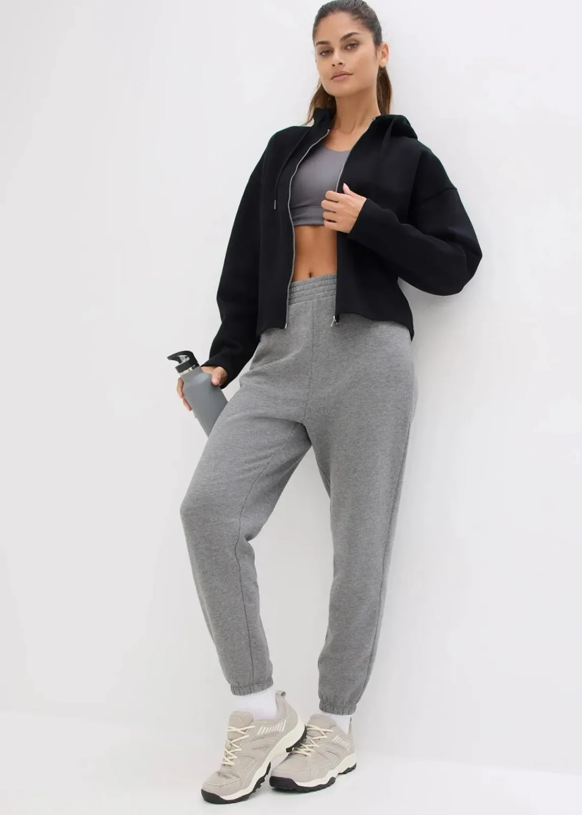 bonprix Sweat|Basics^Sweatjacke aus reiner Bio-Baumwolle schwarz