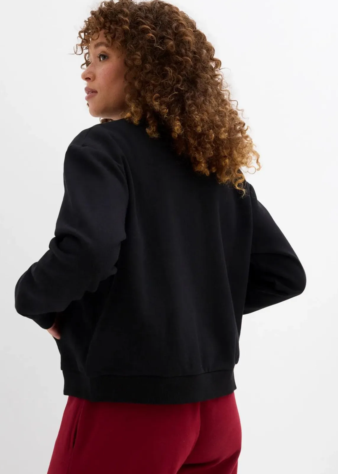 bonprix Nachhaltigere Materialien|Sweat^Sweatjacke aus reiner Bio-Baumwolle schwarz