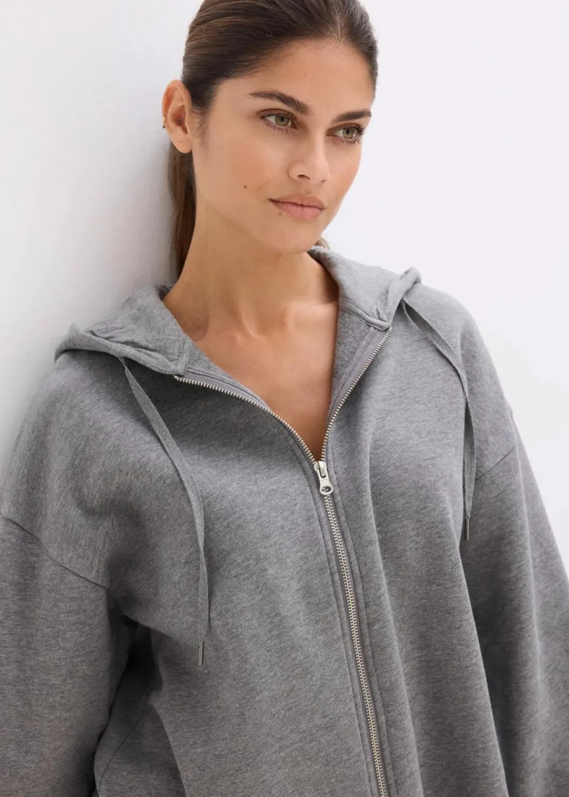 bonprix Sweat|Basics^Sweatjacke aus reiner Bio-Baumwolle grau meliert meliert