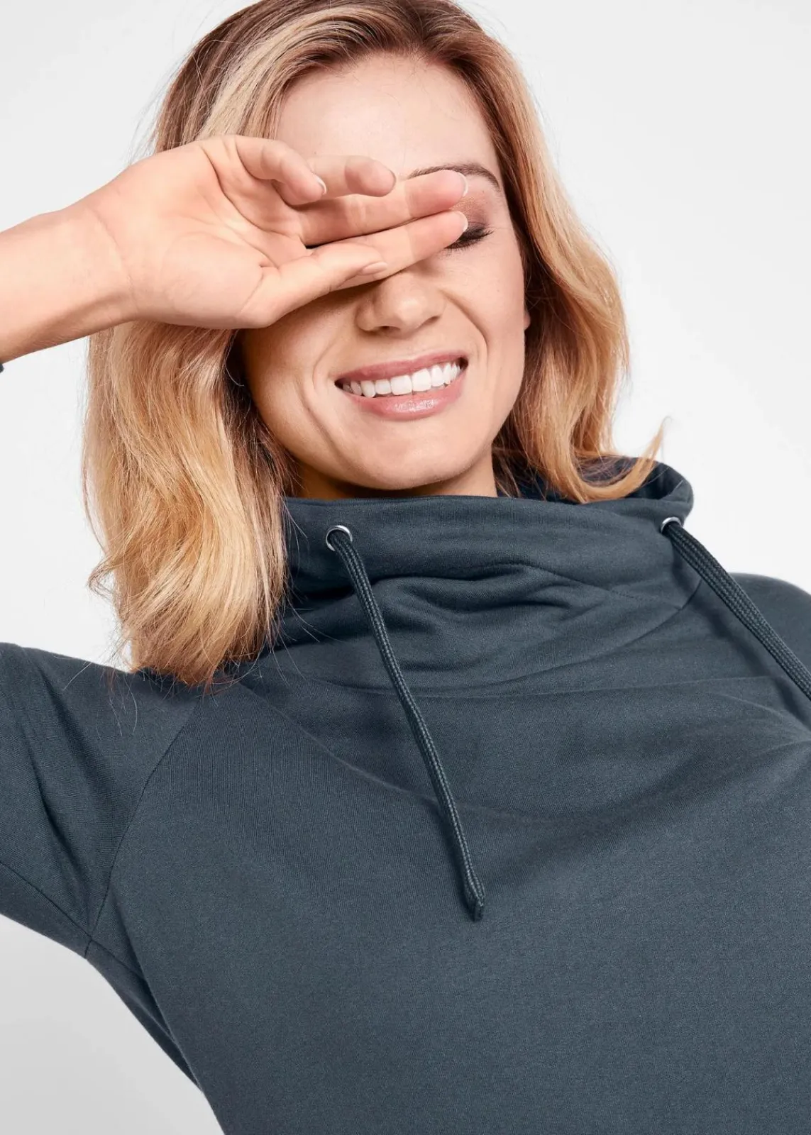 bonprix Bekleidung·Blusen & Tuniken|Bekleidung·Pullover & Strickjacken^Sweatkleid aus reiner Baumwolle nachtblau