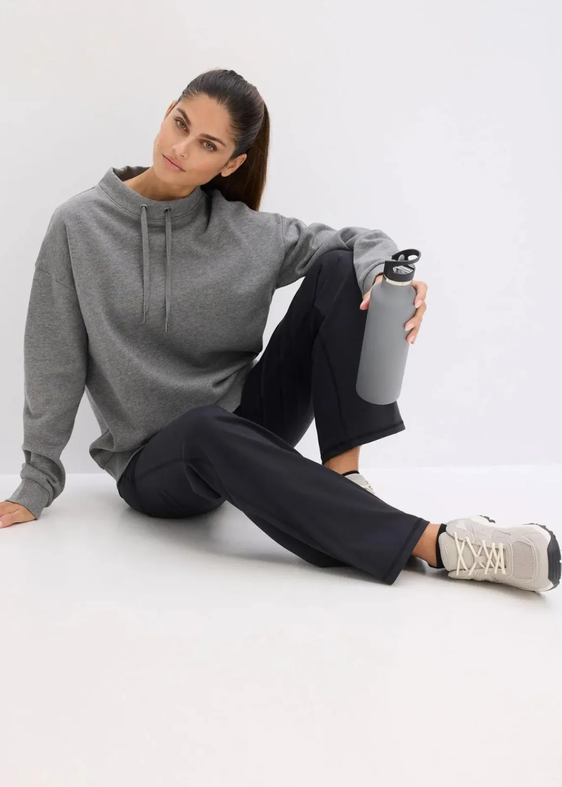 bonprix Sweat|Basics^Sweatshirt aus reiner Bio-Baumwolle grau meliert meliert