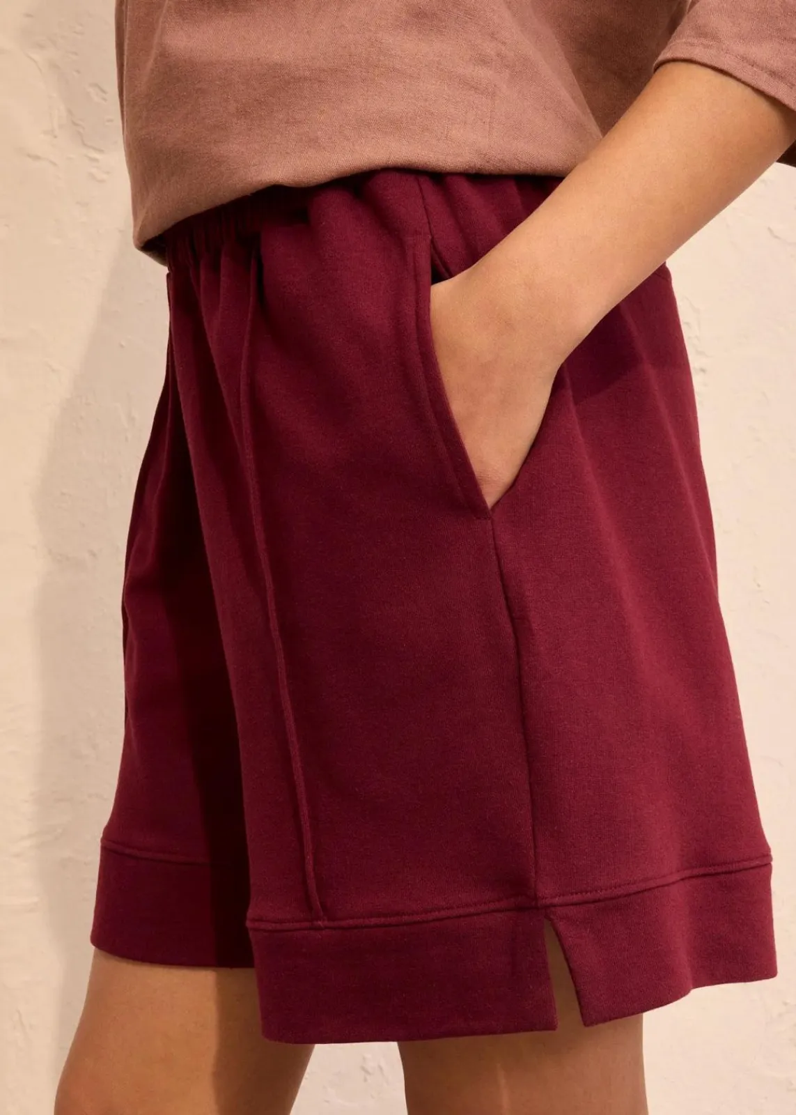 bonprix Bekleidung·Outdoorbekleidung|Bekleidung·Blusen & Tuniken^Sweat-Shorts aus Baumwoll-Mix ahornrot