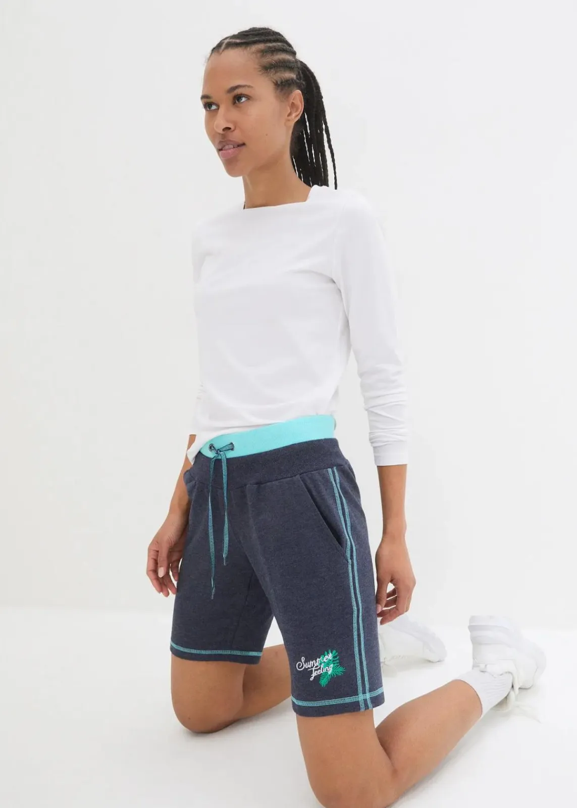 bonprix Hosen|Shorts^Sweat-Shorts aus Baumwoll-Mix mitternachtsblau