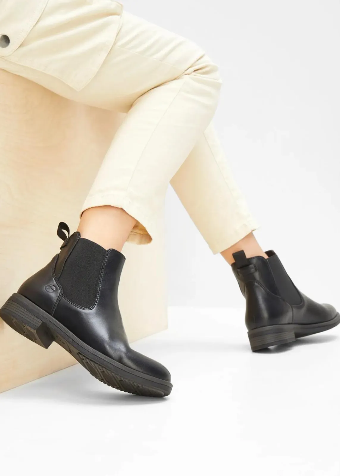 Tamaris Schuhe & Accessoires In Spezialgrößen·Elastischer Schaft|Boots^Chelsea-Boots schwarz