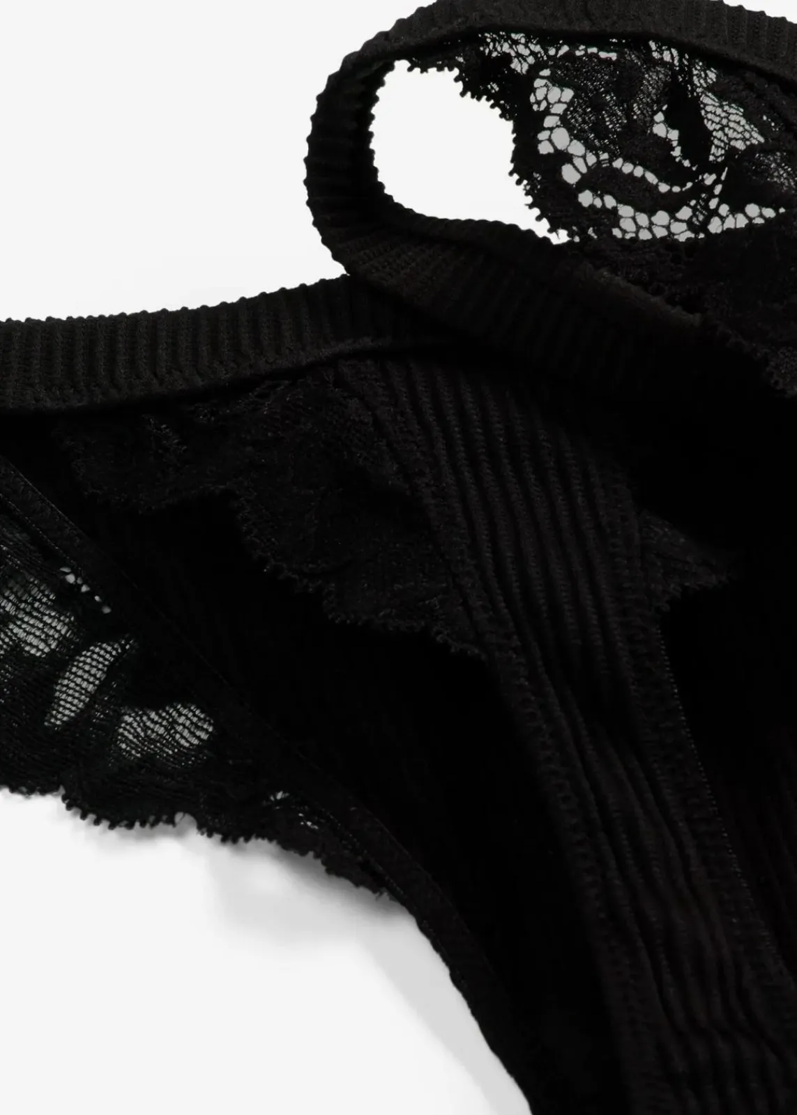 bonprix Wäsche·Dessous|Wäsche·Höschen^Tanga String mit weicher Rippe schwarz