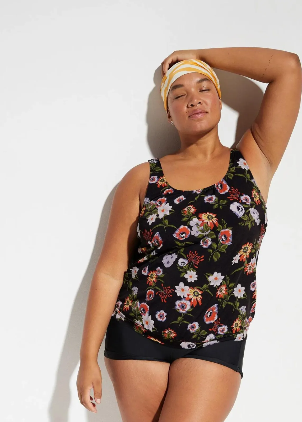 bonprix Nachhaltigere Materialien|Mix & Match^Tankini Oberteil schwarz floral