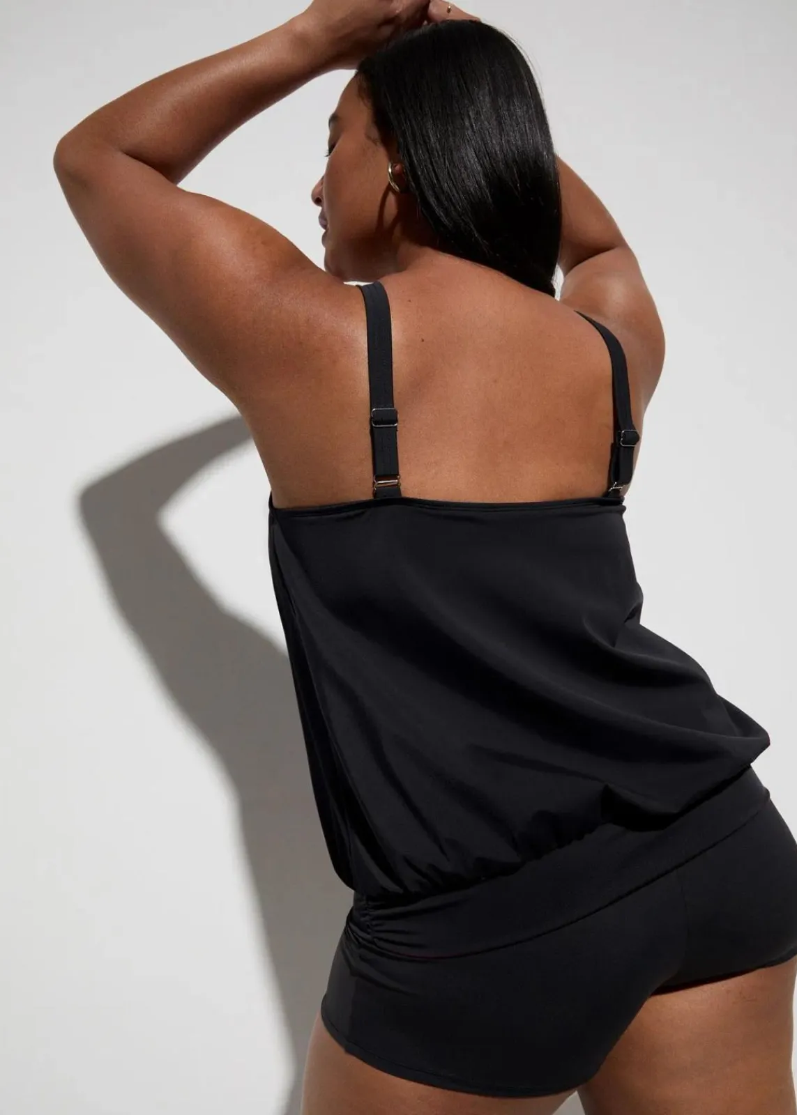 bonprix Nachhaltigere Materialien|Sport Bademode^Tankini (2-tlg.Set) beere/schwarz bedruckt