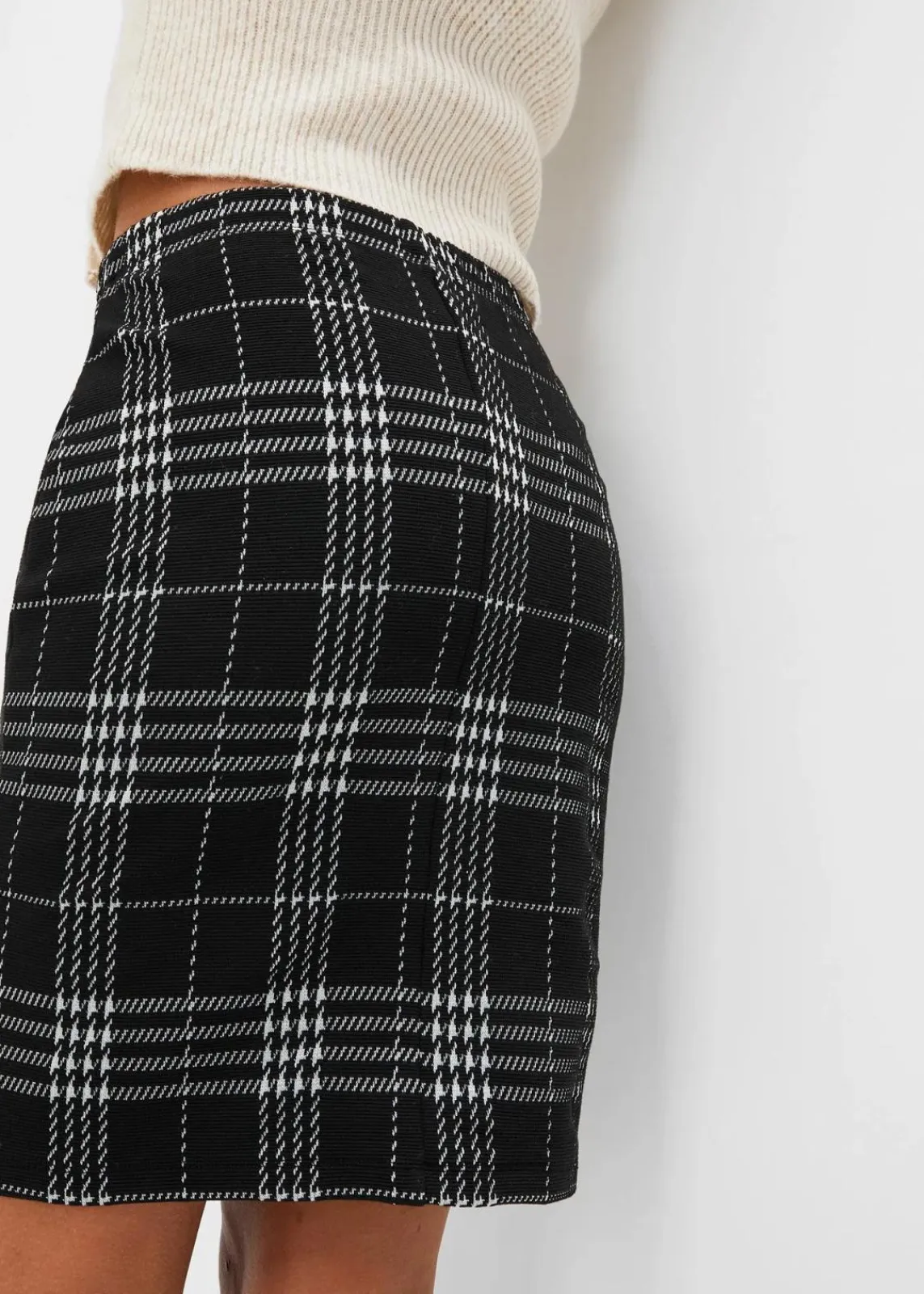 bonprix Bekleidung·Sportbekleidung|Röcke^Tartan-Minirock schwarz kariert