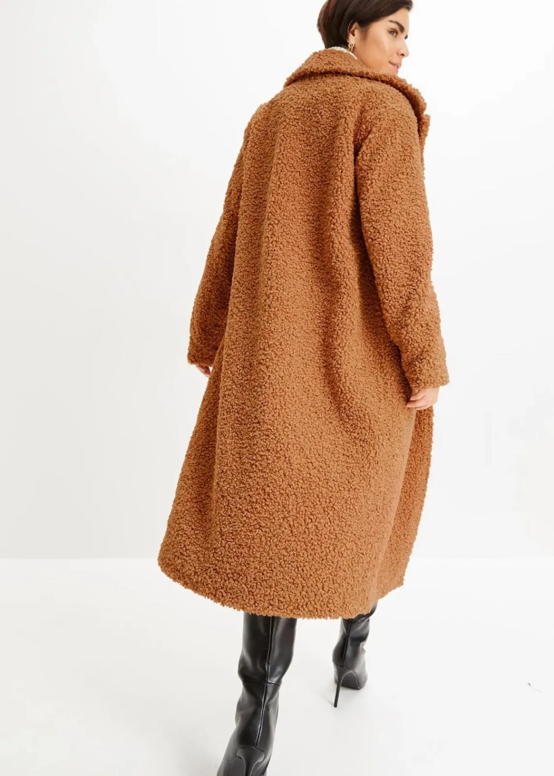 bonprix Bekleidung·Hosen|Jacken & Mäntel^Teddyfleece-Mantel eiskaffee