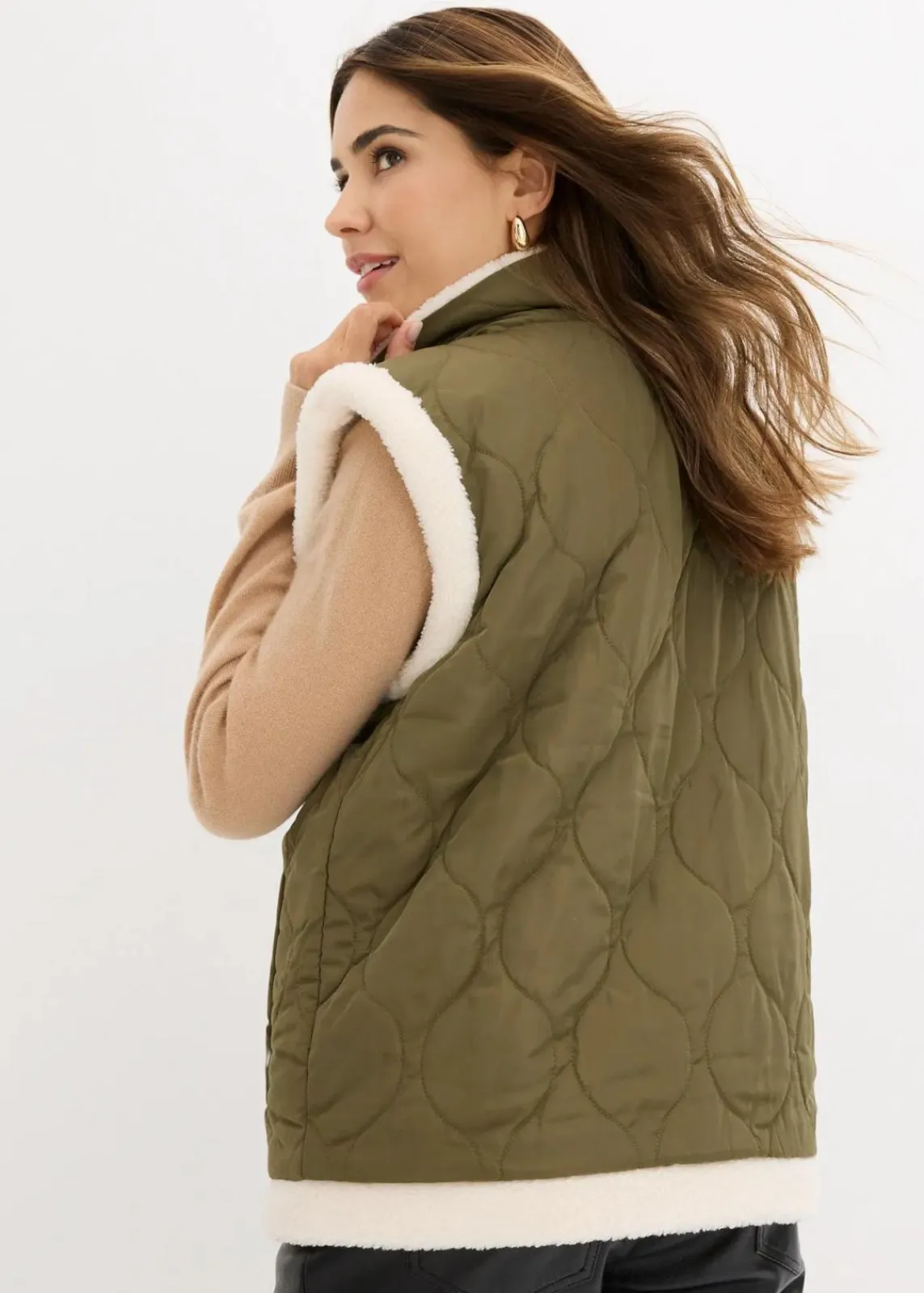 bonprix Bekleidung·Hosen|Jacken & Mäntel^Teddy-Weste zum Wenden dunkeloliv/naturbeige