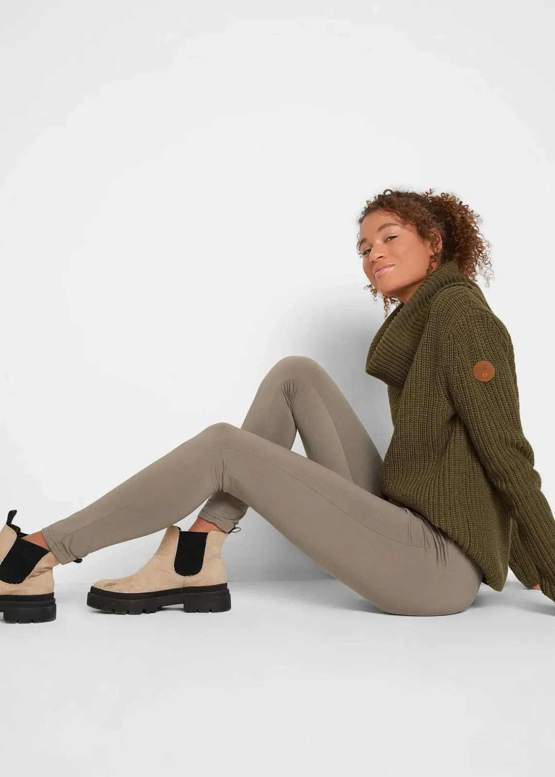 bonprix Hosen|Thermobekleidung^Thermo-Leggings mit Bequembund helloliv